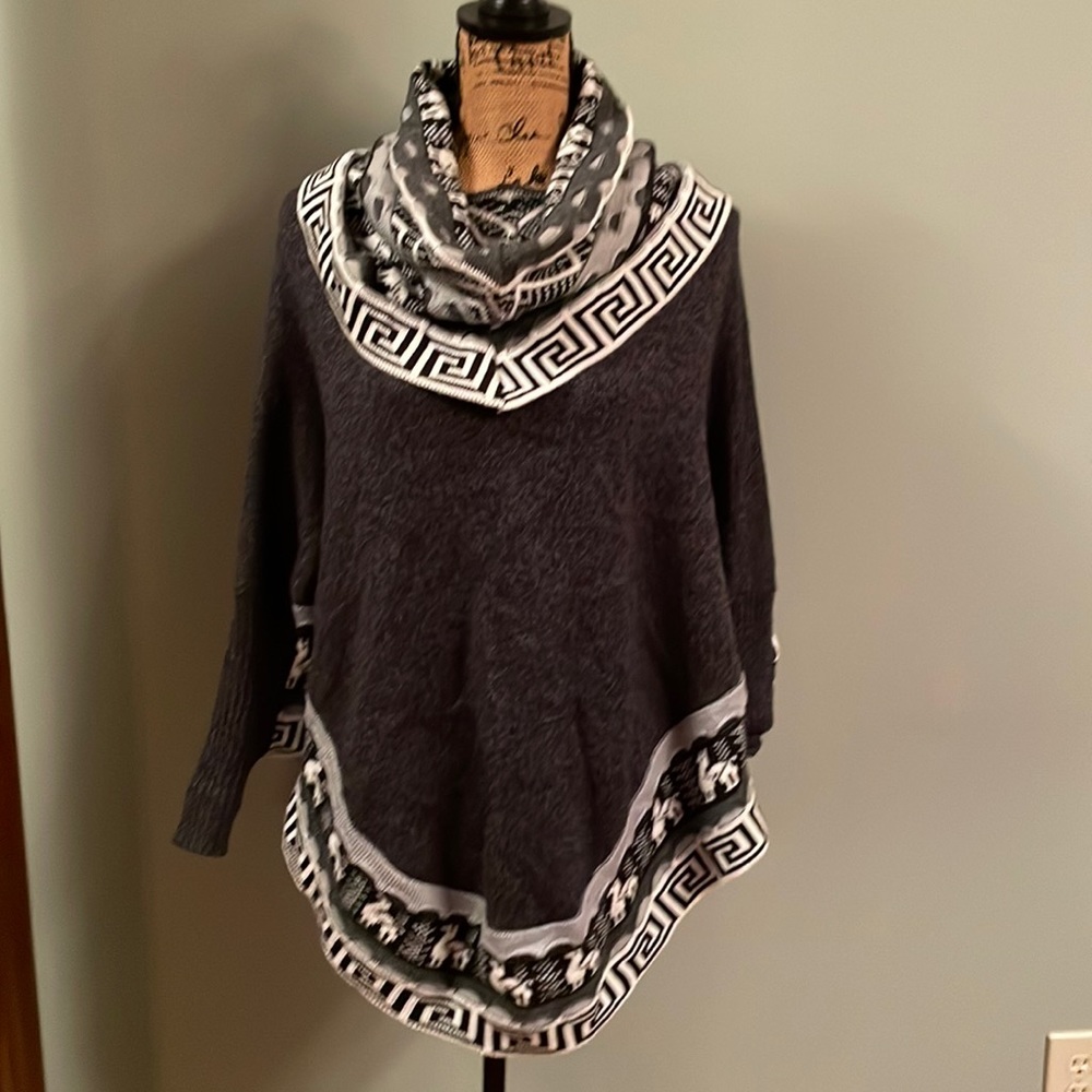 Ecologic Arts shrug, poncho, sweater combo.